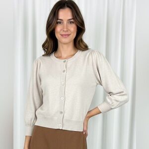 Tahari Women’s Light Beige Knit Sweater – Size Large, Soft Cozy Buttobed Top